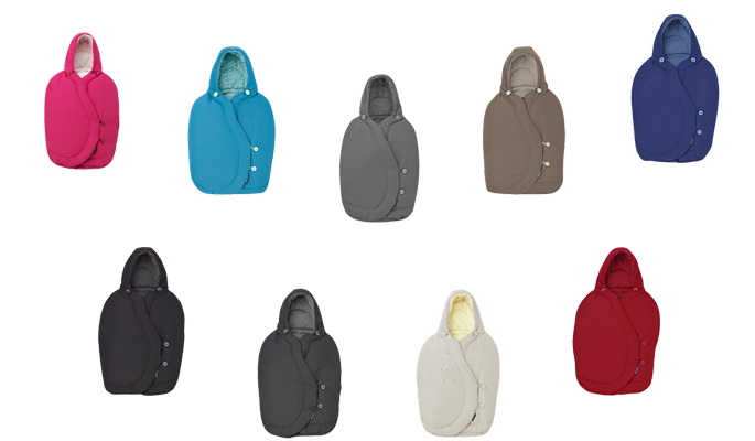 Maxi Cosi Fußsack Pebble Plus in Berry Pink, Mosaic Blue, Concrete Grey, Earth Brown, River Blue, Black Raven, Black Crystal, Digital Rain und Robin Red