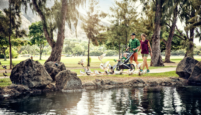 Thule Urban Glide Spaziergang am See